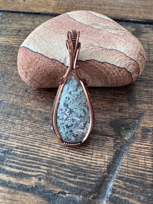 Mossflower || Scenic Moss Agate Pendant