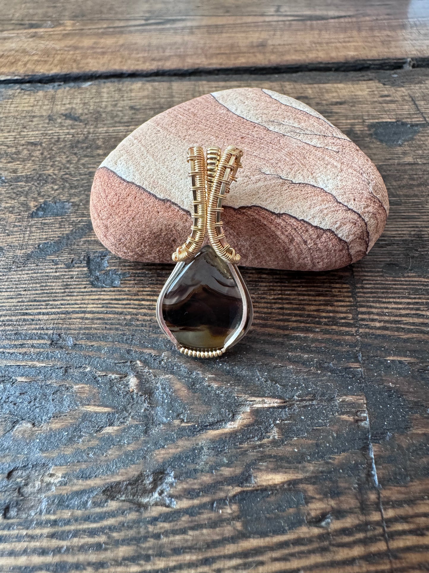 Pixie Halo: The Luminary || Montana Agate Pendant