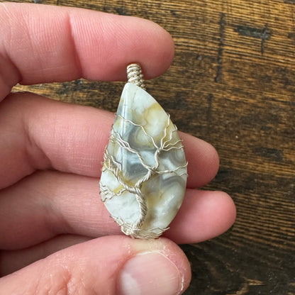 Whisperwood: The Dreamer || Seam Agate Pendant
