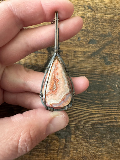The Outlier || Pink Lace Agate Pendant